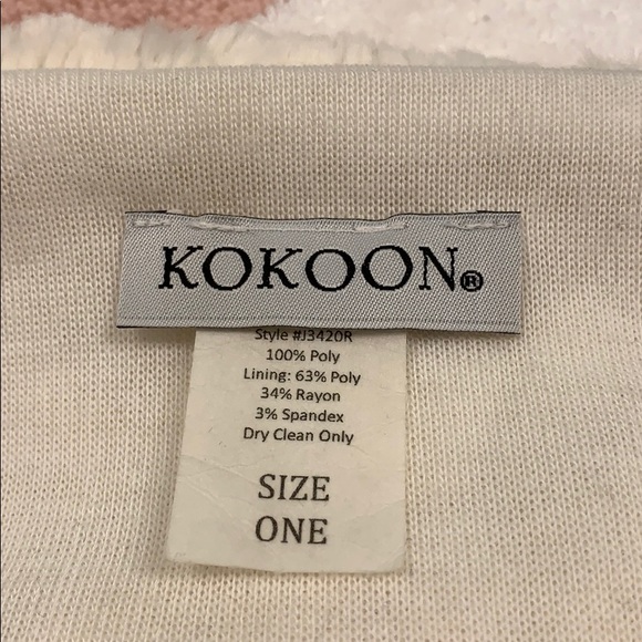 Fuzzy poncho - Picture 5 of 5